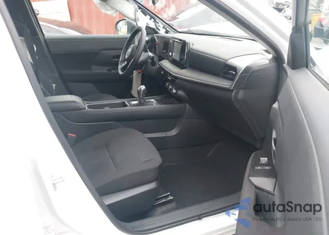 2025 Nissan Kicks S Intelligent Awd z USA, uszkodzony, nr VIN 3N8AP6BB4SL318053